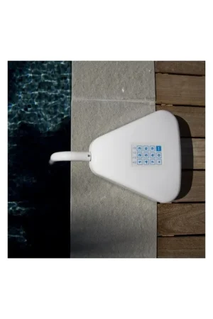 Alarme d'immersion Aqualarm V2 - conforme NF P90-307-1 sur PISCINEO : L'univers de la piscine à petits prix Quantité Limitée